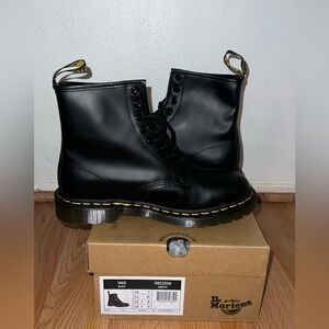 1460 Dr. Marten— Size 9 (Women’s) Brand New!